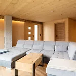 Zwiesler Haus *